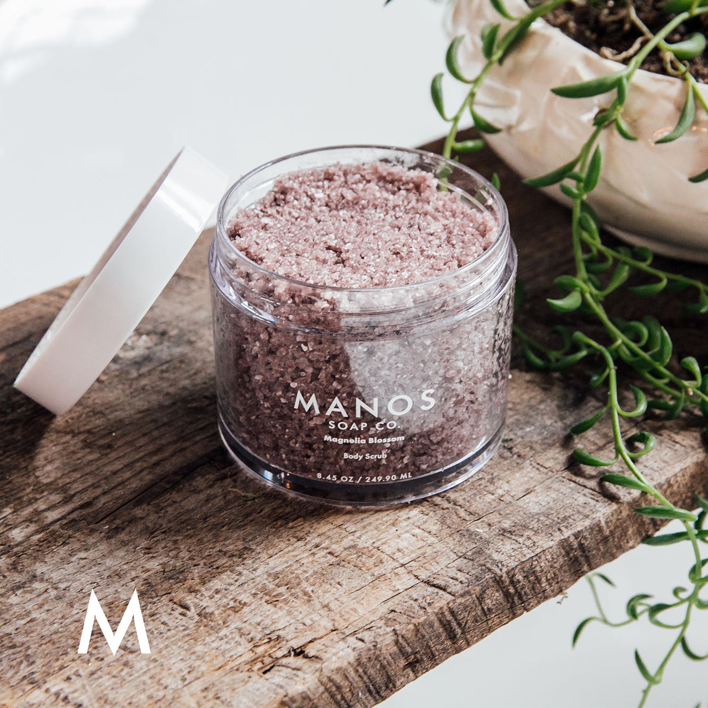 Magnolia Blossom Body Scrub