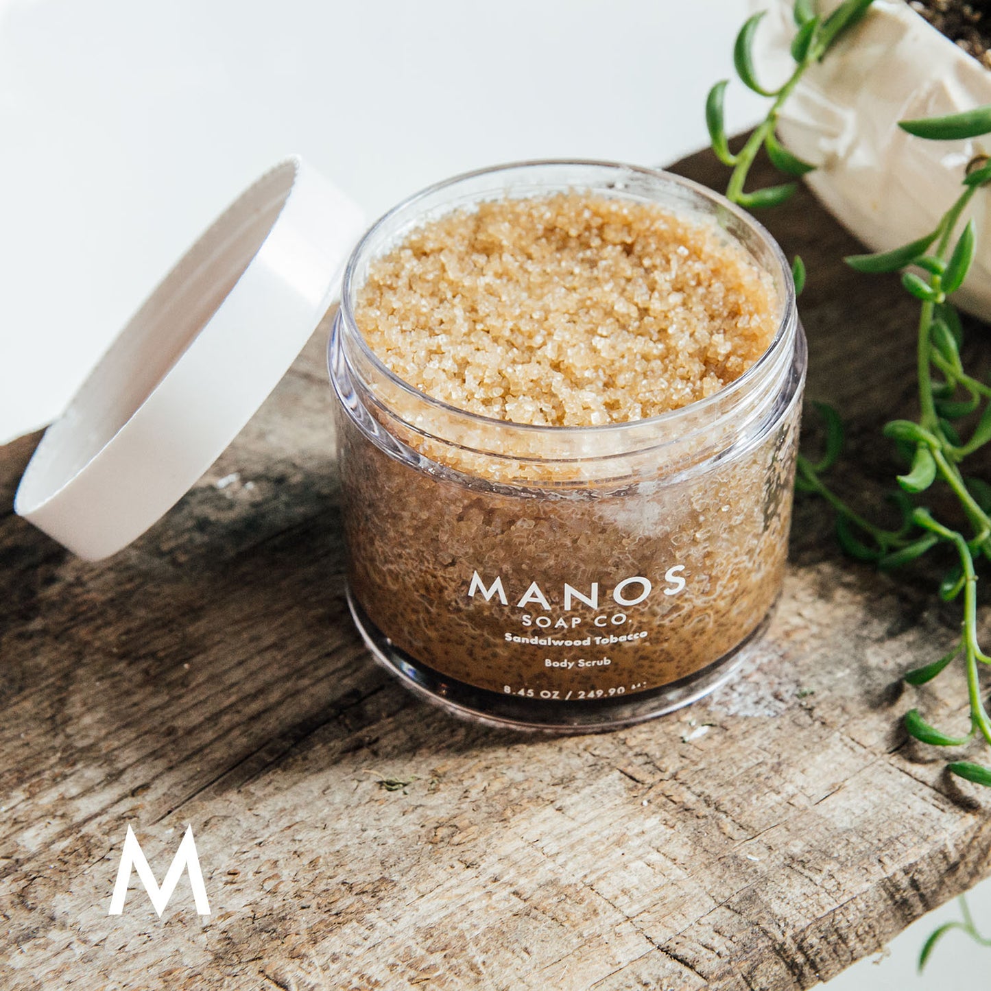 Sandalwood Tobacco Vanilla Sugar Body Scrub
